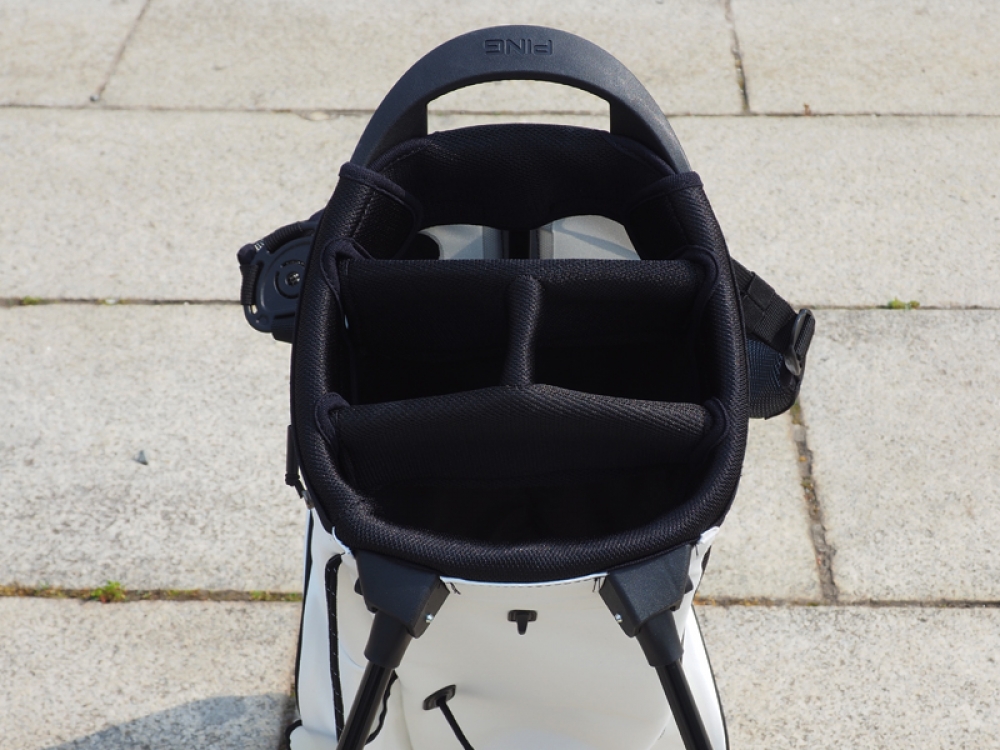 VOX GOLF OF AMERICA 商品紹介｜PING 2019 NEW HOOFER MASCOT STAND BAG "AMERICAN FLAGS CUSTOM"（BLACK）